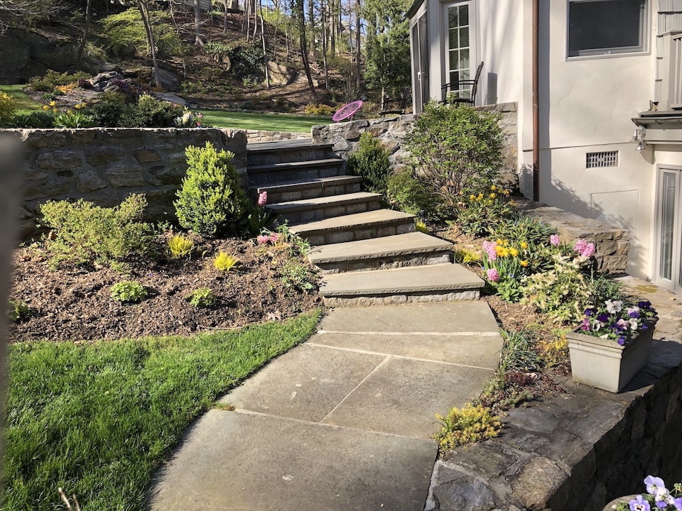 Legarden Designs Landscaping flagstone steps and patio